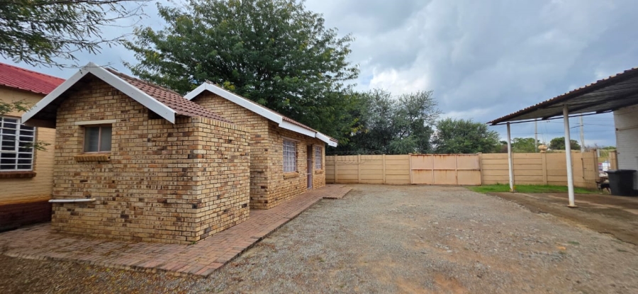 Commercial Property for Sale in Stilfontein North West